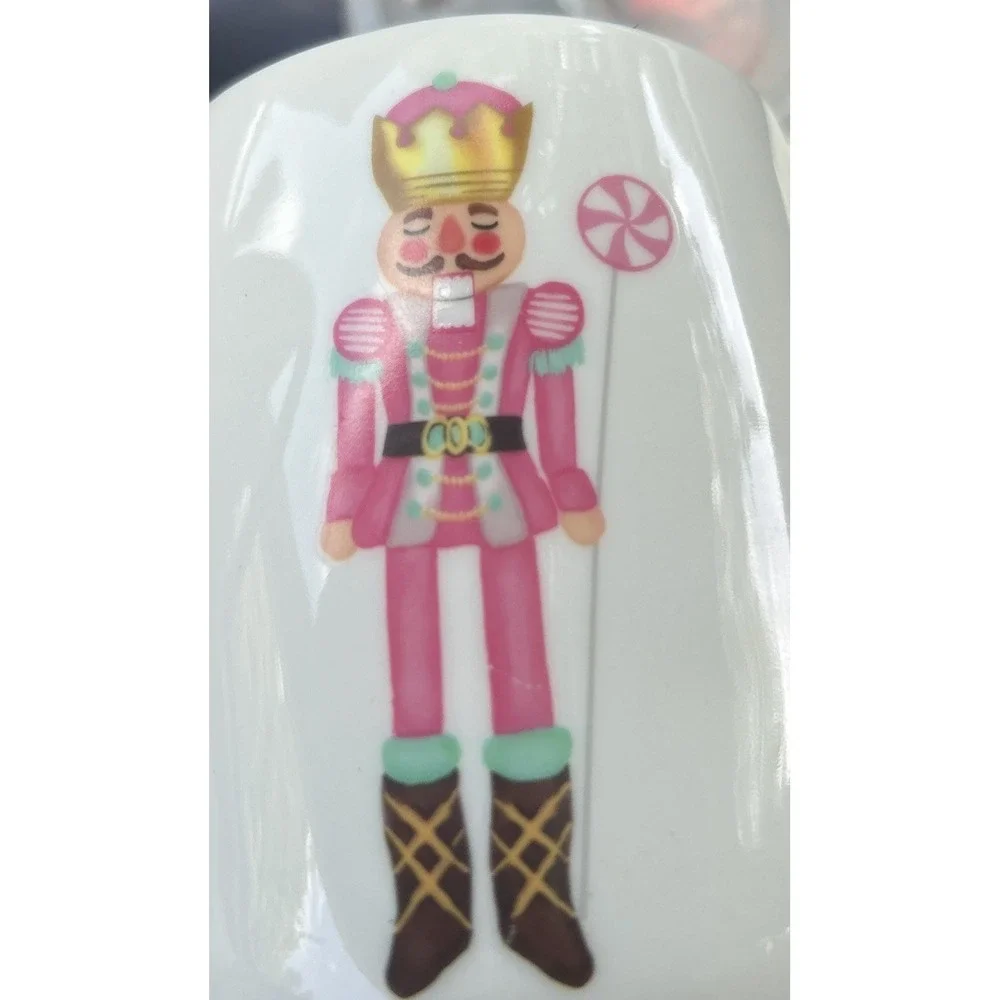 Mary Square Pink Nutcracker 19 Oz, Organic Mug. Pink Soldier, Green Interior